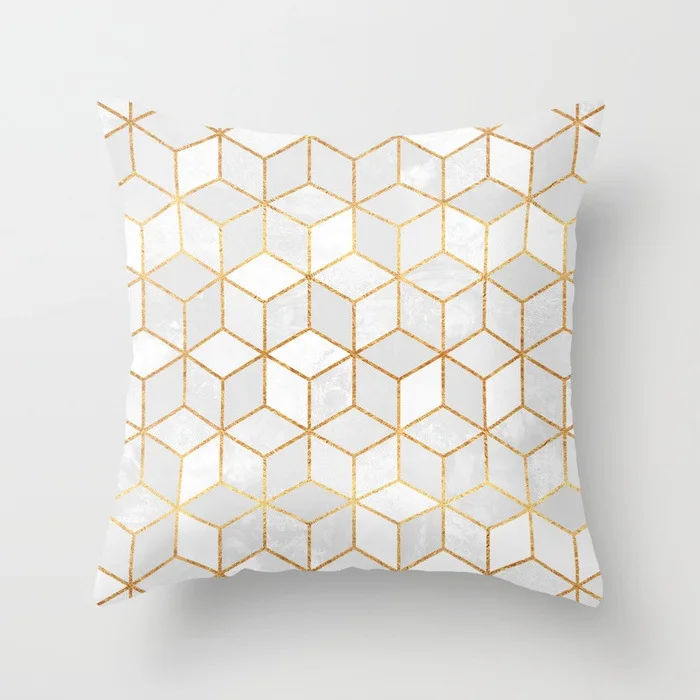 white-cubes-pillows