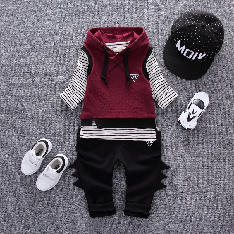 

Baby fashion cotton sports three piece suit