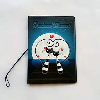 

Cartoon Love moment Passport Cover ID Credit Card Holder 3D Design PVC Leather Business Card Bag Passport Holder 14*9.6CM