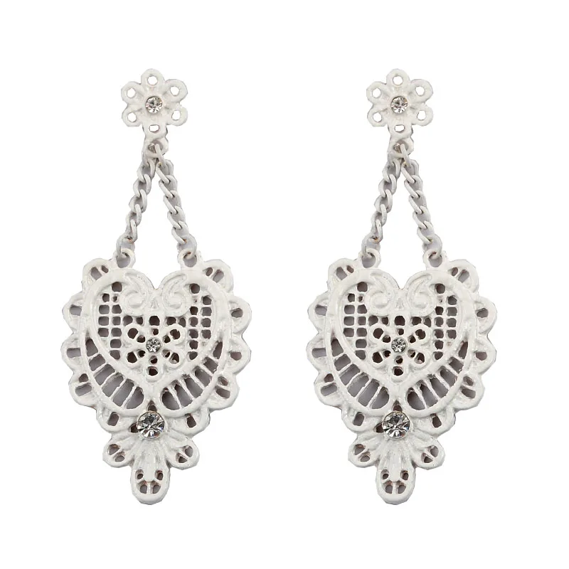 

Charm Long Earrings Design Hollow Lace Retro Fashion Jewelry Painting Selling Ladies Earrings Europe