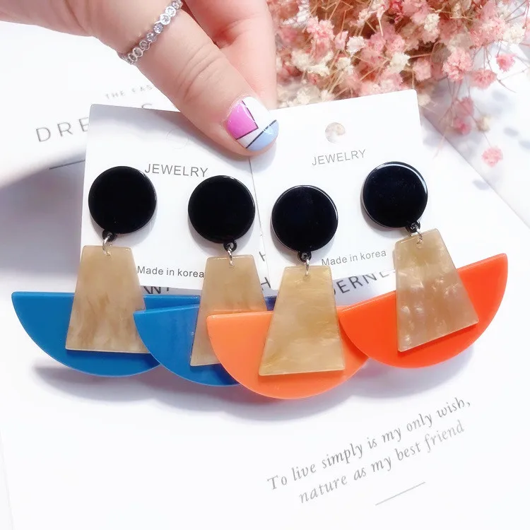Semicircle acrylic earring Hypoallergenic fadeless fashion jewelry stud earrings for women girl Christmas gift