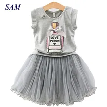 Летний комплект для девочек, хлопковая футболка с короткими рукавами и принтом флакона духов+ кружевная короткая юбка, комплект одежды для детей