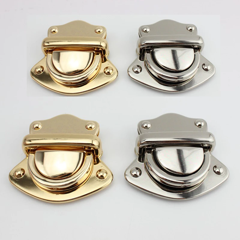 8847# small (1)