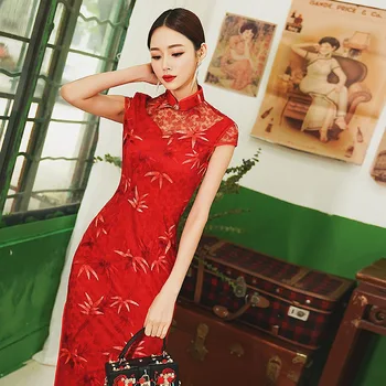 

2019 traditional Chinese wedding party bride red lace Cheongsam qipao