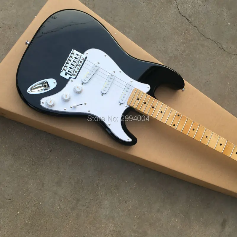 

New products, ST signature black electric guitar, can be modified in accordance with the requirements, wholesale