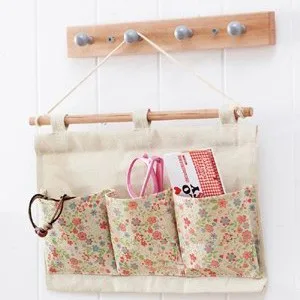 

The new Japanese 3 Pocket Bag Bags Hanging Wall Debris Multilayer Fabric Pouch Door Hanging Organizer Storage Stuff Bags