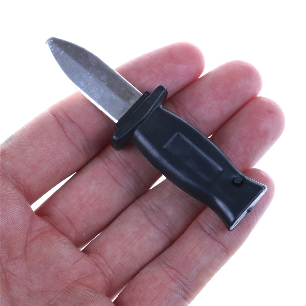 Hot Joke Magic Plastic Retractable Knife Halloween Props Toy Slide