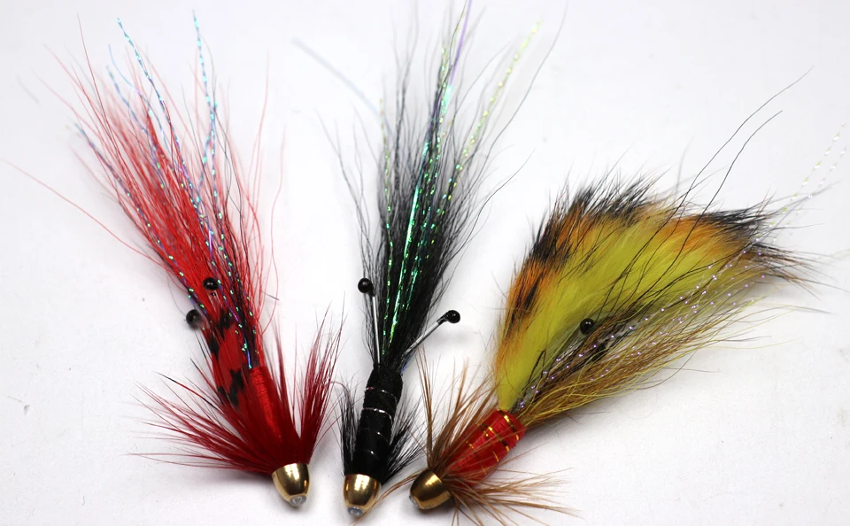 Esche E Mosche Blu Per La Pesca In Acqua Salata