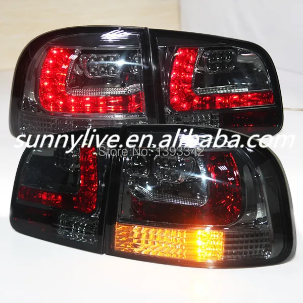 

2003-2009 year For VW Touareg LED Rear Light LED Tail Lamp Smoke Black Color