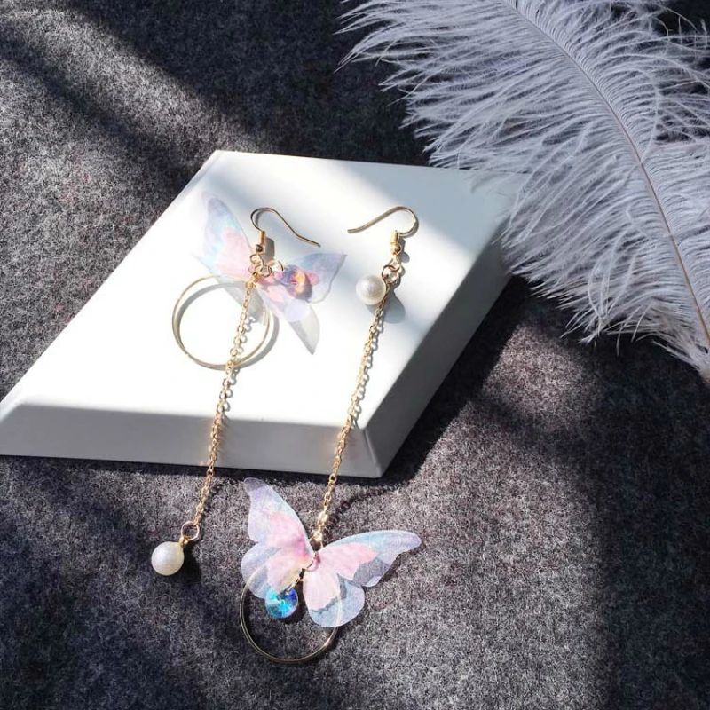 

New Korean Jewelry Retro Asymmetric Butterfly Earrings Long Wings Circle Earrings Fashion Jewelry Earrings For Women Oorbellen