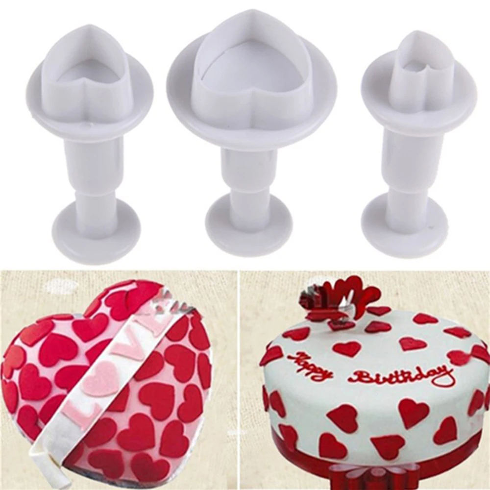 3 Pcs Love Heart Shape Cookie Plunger Cutter Fondant Gum Paste Cupcake Toppers Mold Biscuit Christmas Gigt Decorating Tool - Цвет: 3 pieces  set