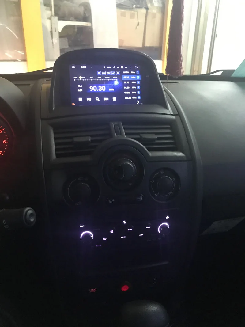 Best 1024*600 hd octa core 4G 64G Android 9.0 Car Multimedia Player for Renault Megane II with audio stereo built in wifi DVR OBD 2