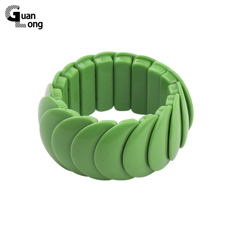 

GuanLong Fashion Fish Scale Shaped Resin Stretch Bracelets Women Elastic Indian Bracelet Femme Jewelry For Gift