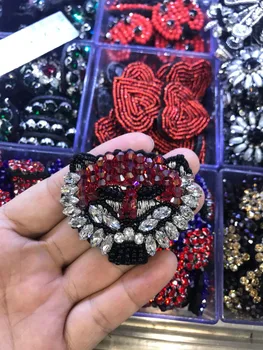 

5pcs/lot new rhinestone mixed color patches beaded sewing accessories fashion flowers clothing decoration patch