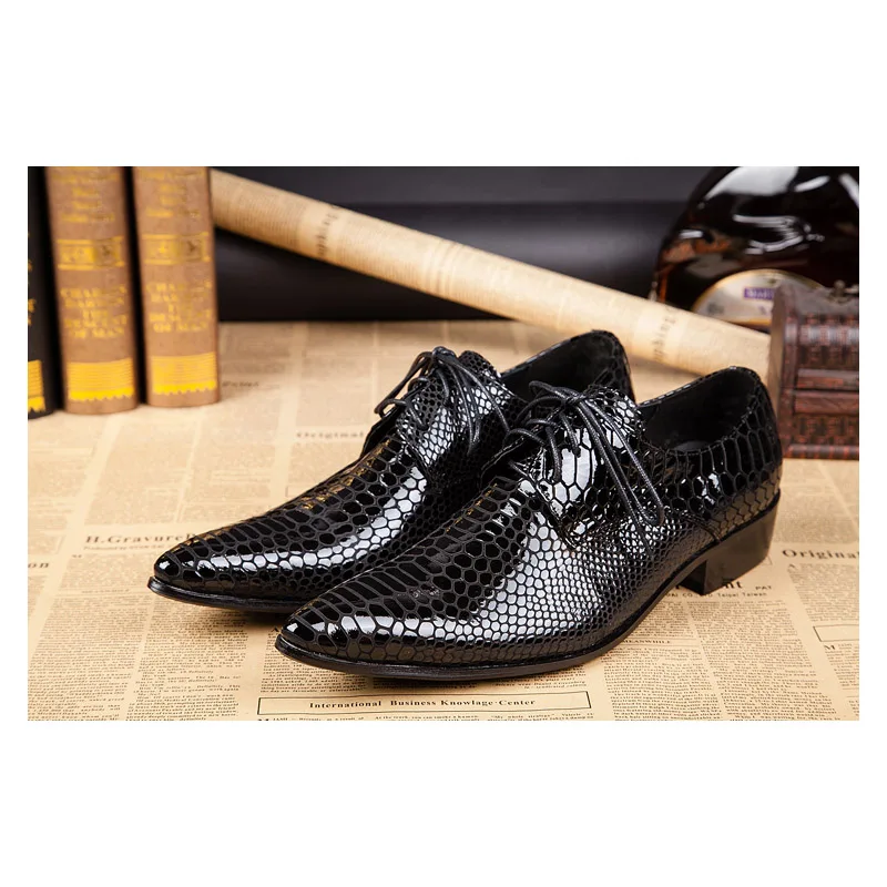 

Luxury brand pointed high men's leather shoes leather British business dress patent leather men shoes fashion tie low shoes men