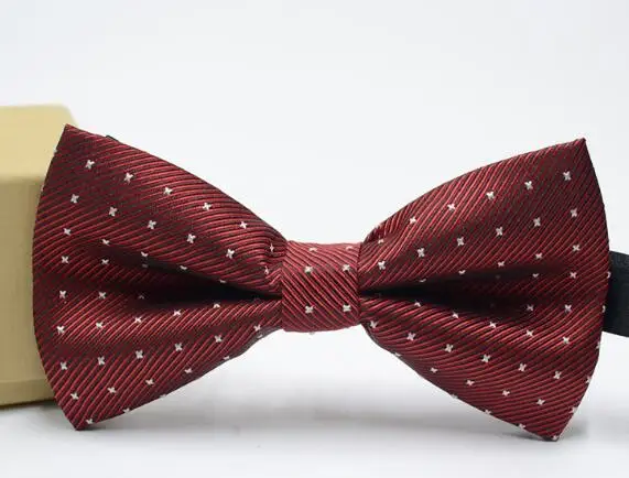 Рисунок 5 - одноцветные модные галстуки-бабочки для жениха