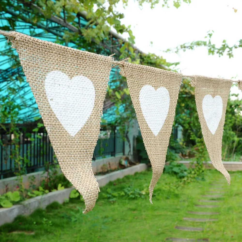 

New 12pcs/Chain Linen Heart Form Pennant Flag Banner Wedding Church Xmas Decor Event Supplies Lace Raw Jute DIY Home Decoration