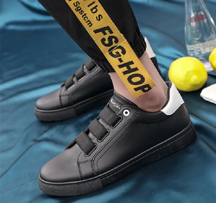 Spring Autumn Man Skateboarding Leather stitching Shoes Sneakers Breathable Elastic band  Hard-Wearing Round head Flat Shoes Man (15)