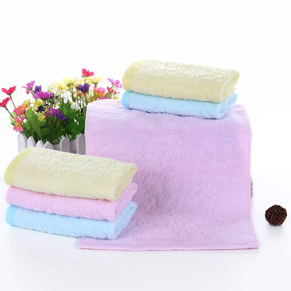 

Bamboo Fiber Emboridery Cartoon Bear Face Hand Bath Towel with Solid Color
