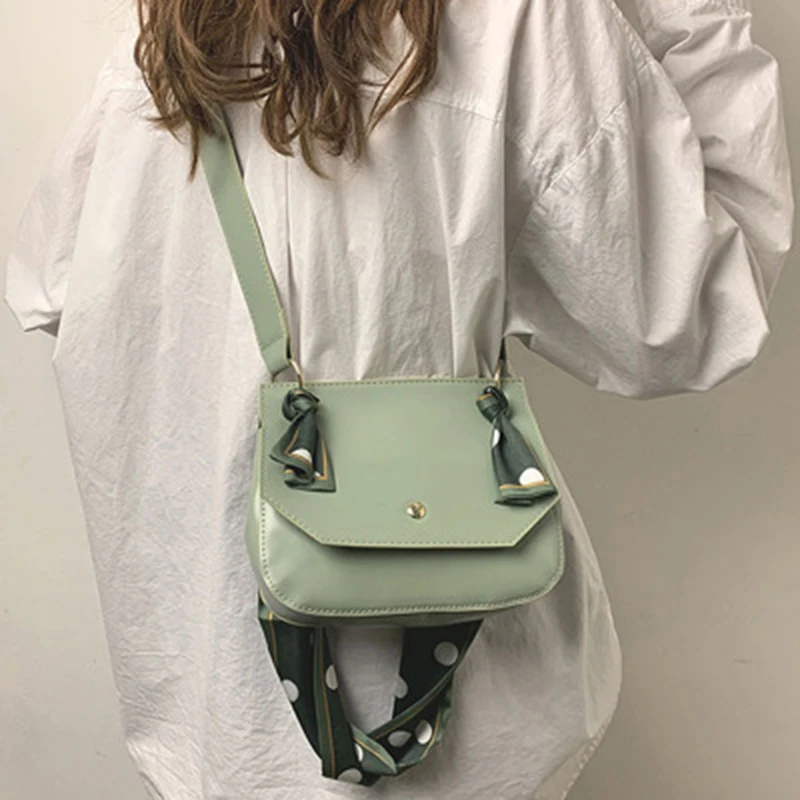 

2019 explosion trend fashion casual small square bag silk scarf diagonal retro girl wild elegant shoulder bag portable handbag