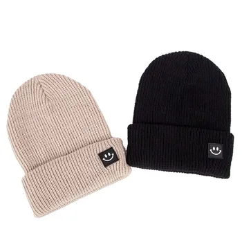 

2018 Embroidery Smiley face Winter Hat Men Caps Women's Beanies Warm Hip Hop Bonnet Wool Blends Knitted Hat Female Skullies