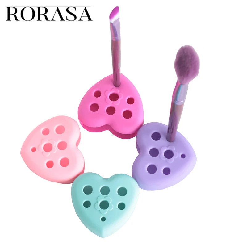 

1 Pcs Pro Makeup Brush Cleaner Silicone Heart Shaped Cosmetic Brush Cleaning Washing Tool with Hole Make up Brushes Dryer Holder