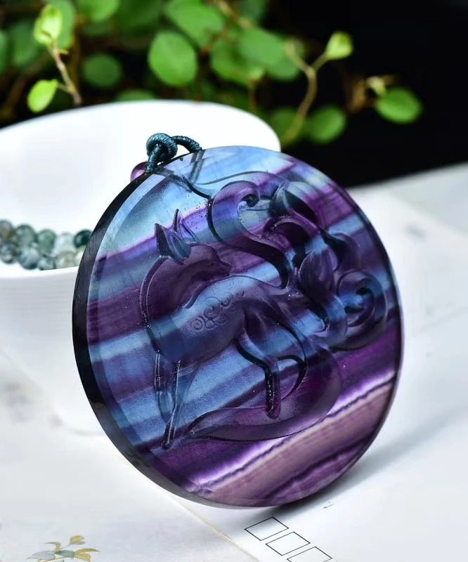 

Natural Colored fluorite carving nine-tailed fox Guardian Necklace Fashion Jewelry pendant Supernatural Amulet Knot Lucky