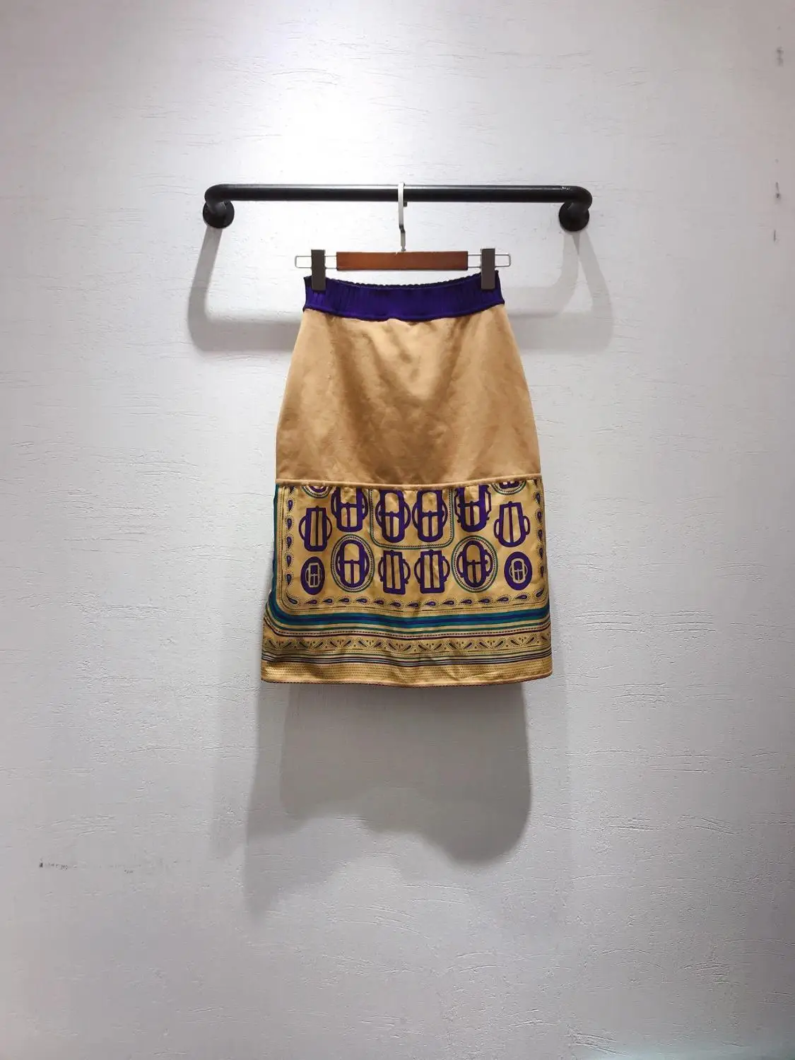 

2019 new ladies fashion sexy stitching printed silk skirt 0608