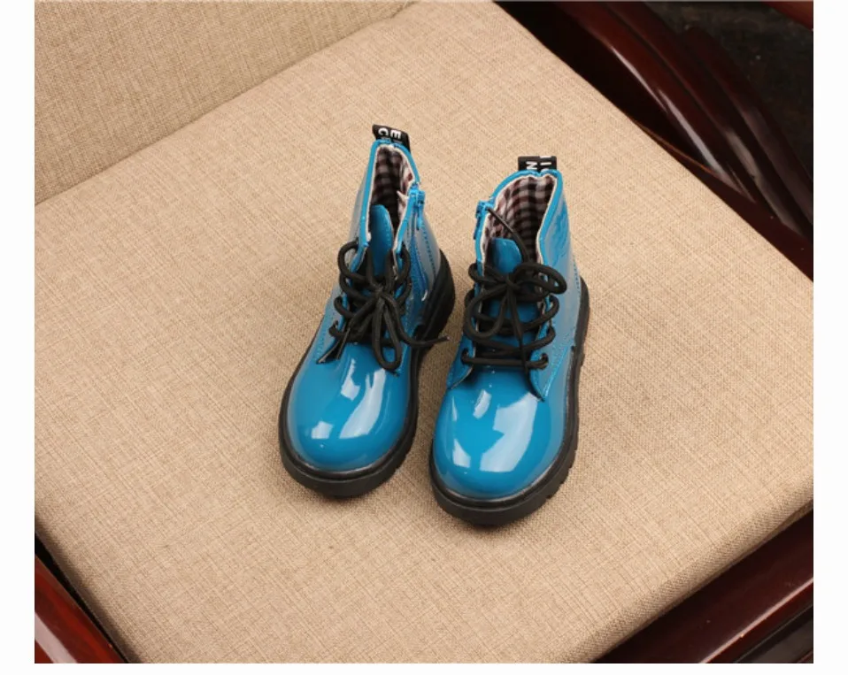 Новая зимняя детская обувь из искусственной кожи Водонепроницаемые Ботинки martin детские зимние ботинки брендовые резиновые сапоги для мальчиков и девочек модные кроссовки