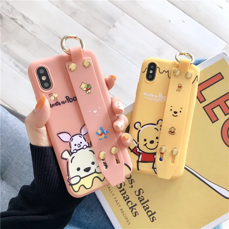 Милые чехлы для телефонов с рисунком медведя из мультфильма для iPhone 6S 7, 8 Plus, модные женские чехлы с ремешком на запястье, мягкий чехол из ТПУ для Iphone XS MAX XR, матовый чехол
