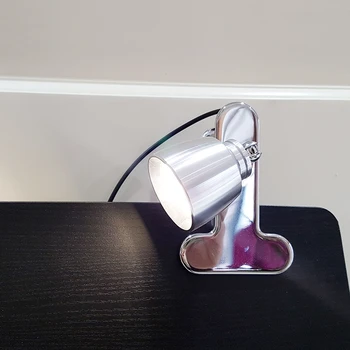

Stepless dimming clip light with rotatable spot head 5V 5W USB direct seeding /dresser,reading desk lamp ,supplement lamp