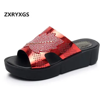 

Hot Selling 2019 New Summer Fashion Rhinestone Women Sandals Large Size Wedge Shoes Woman Non-slip Comfort Women Slippers