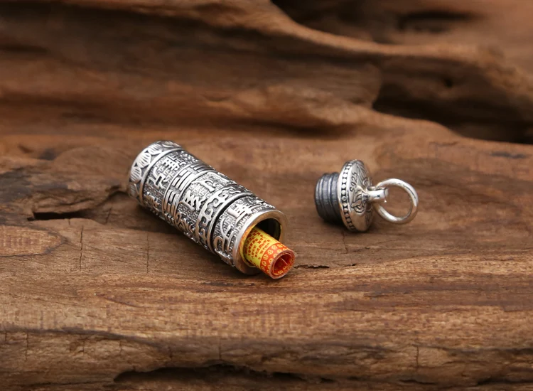 pendant0535b