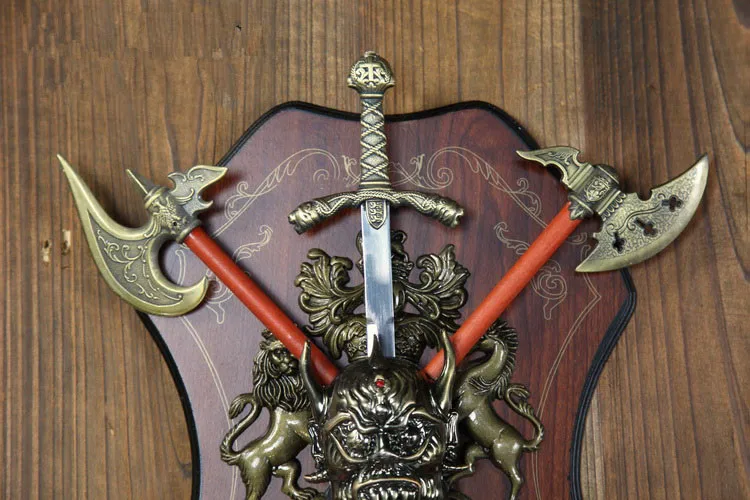 Knight shield 0402.jpg
