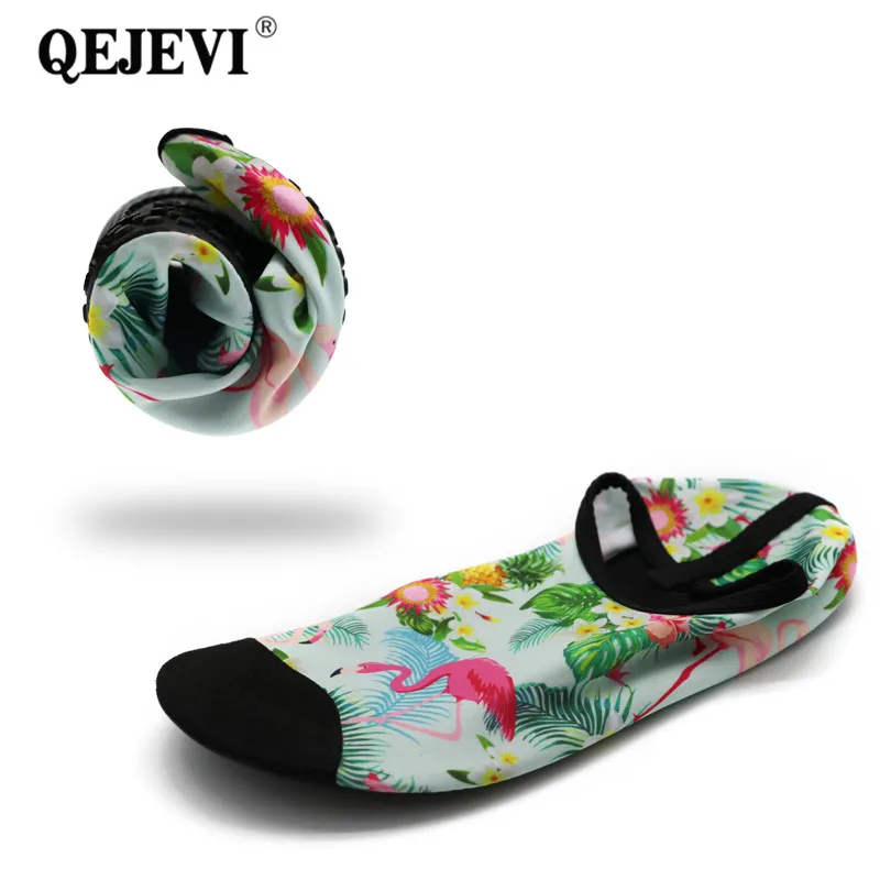 QEJEVI السباحة النعال حذاء مياه النساء الرجال بيرفوت شاطئ المنبع أحذية الشعاب بركة الرطب رياضية اليوغا الغوص الأحذية QEJEVI السباحة النعال حذاء مياه النساء الرجال بيرفوت شاطئ المنبع أحذية الشعاب بركة الرطب رياضية اليوغا الغوص الأحذية