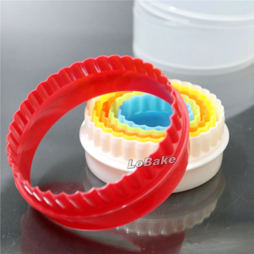 

(6pcs/set) Beautiful round circular shape plastic biscuit cutter cookies teething & smooth blade for diy dough cutting tool