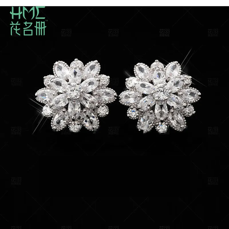 

New Arrival Fashion White Gold Color Flower With Clear Rhinestone Stud Earring for Women Bride Jewelry Accessories