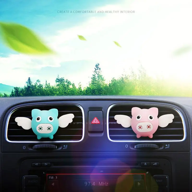 

New Car Scented Ornaments, Car Air Freshener, Car Air Conditioning Small Flying Pig Vent Perfume Clip