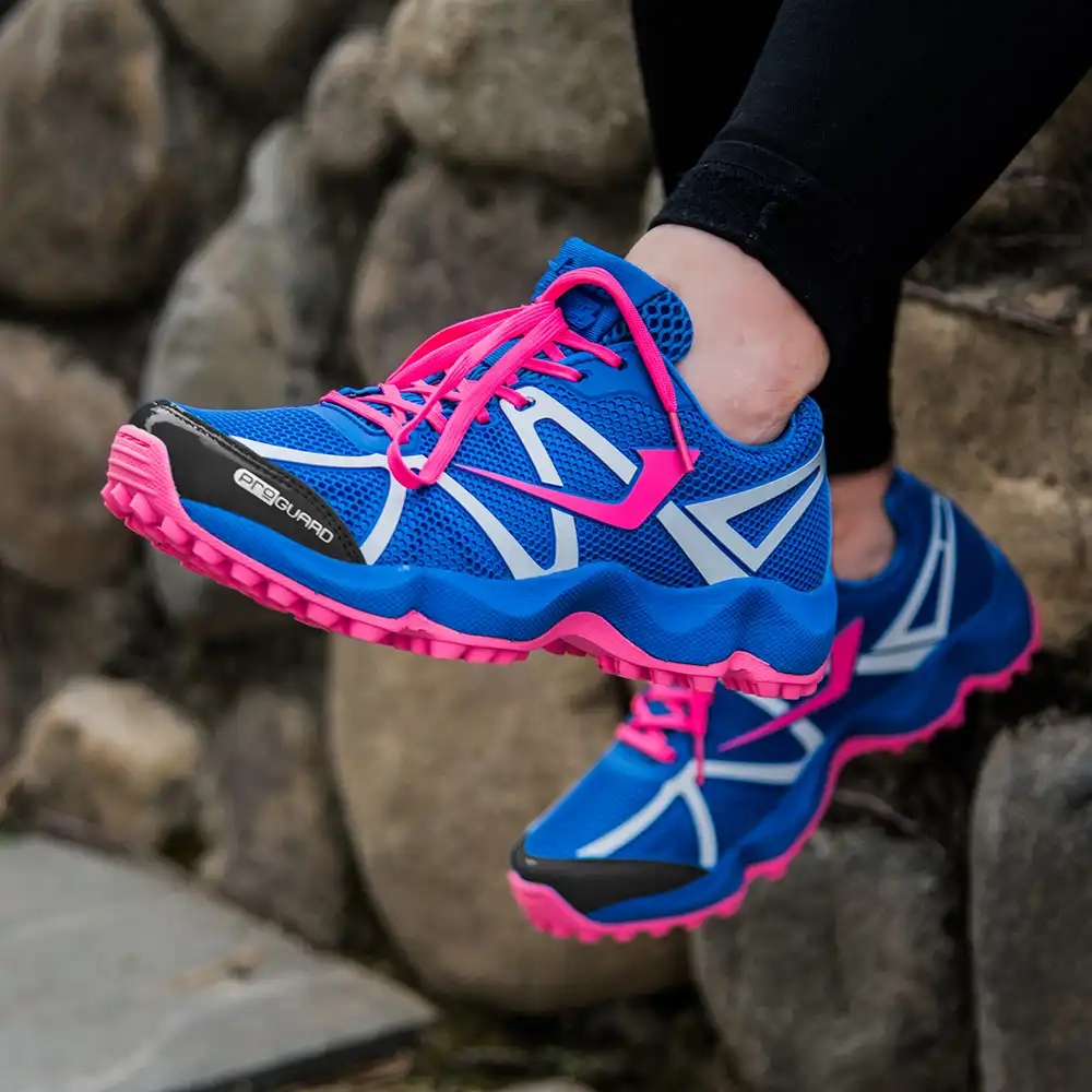 best hockey shoes for astroturf