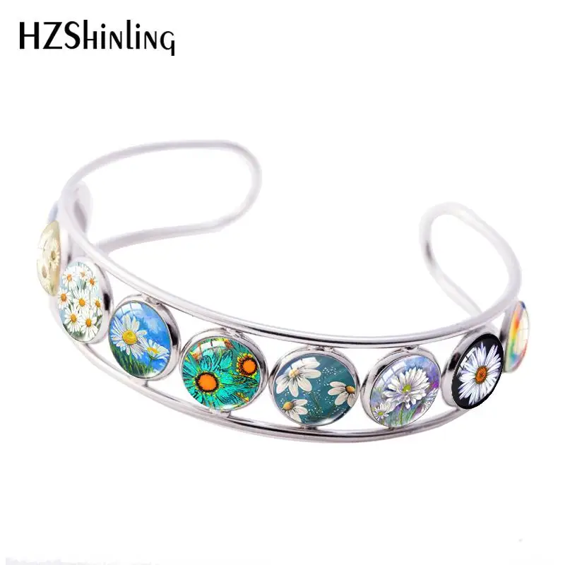 

2019 New Beautiful Daisiy Cuff Bracelet Daisies Flowers Painting Bracelets Handmade Photo Glass Dome Jewelry