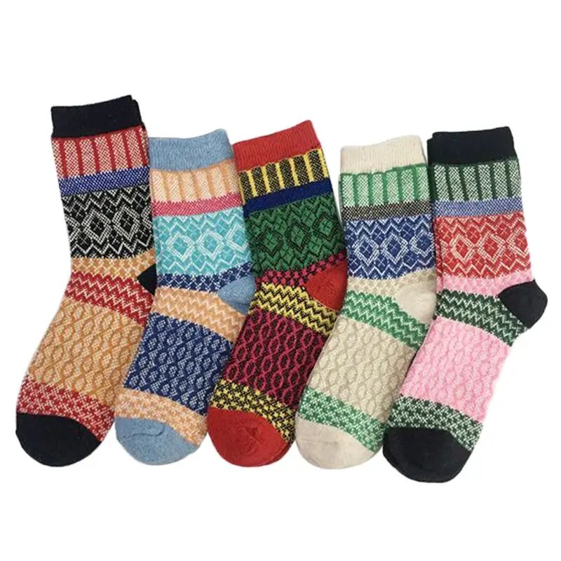 

2018 Winter Thicken Warm Rabbit Wool Long Crew Socks Striped Geometric Print Colorful Ethnic Style Ribbed Knitted Unisex Socks