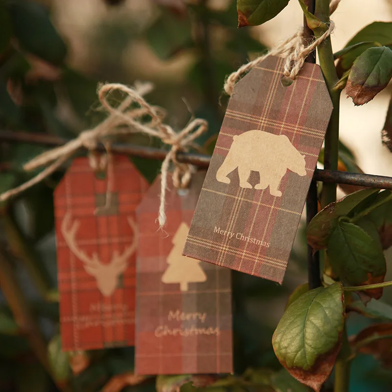 

10pcs/ Cute Merry Christmas Trees Moose Xmas Wall Kraft paper Pendant DIY Decoration Elk Snowflake Gift bag accessories