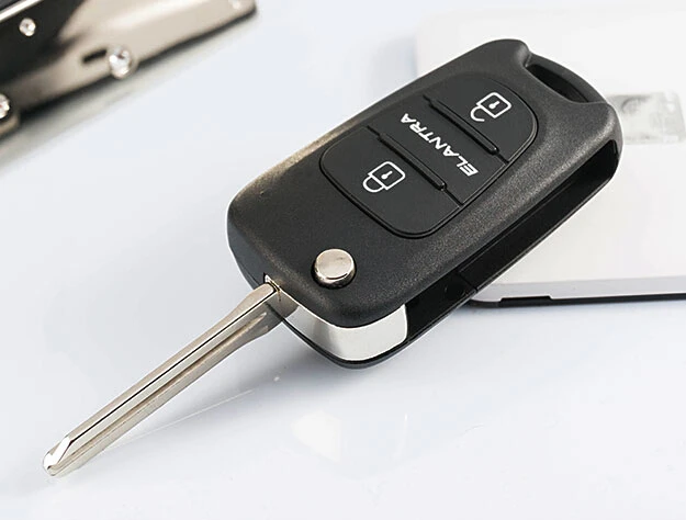3 Button Hyundai New Elantra flip remote key shell  (26)