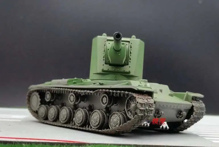 KV-2 Советского Союза СССР армии в начале российские 1: 72 готовой easy Model бак