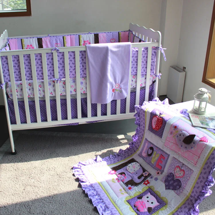 5 шт., дизайн, и OEM сервис, хлопок, для маленьких девочек, фиолетовая кроватка, детская кроватка, Стёганое одеяло, Комплект постельного белья