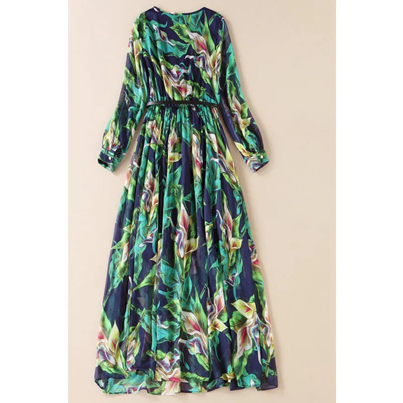 8433425158_411629418back