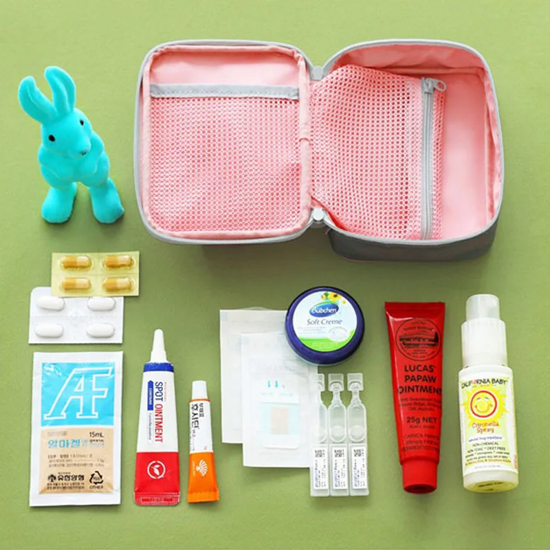 Travel Drug Collection Package Portable Medicine Bag First Aid Kit Small Carry Travel Bag Travel Accessories Traveller Bag Tag Travel Drug Collection Package Portable Medicine Bag First Aid Kit Small Carry Travel Bag Travel Accessories Traveller Bag Tag