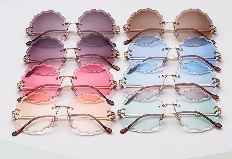 Brown Gradient Sun Glasses (1)