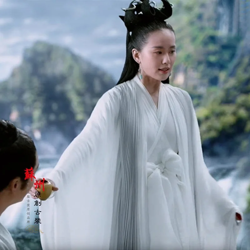 Фэн Цин Чэнь белый костюм феи с красными цветами Hanfu новейшая телевизионная игра