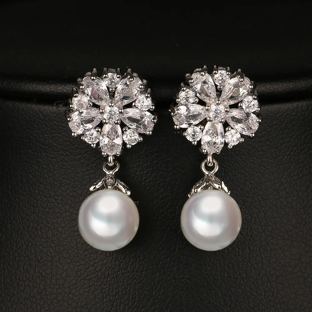 Emmaya Fashion Imitation Pearl Earrings for Women White Gold Color